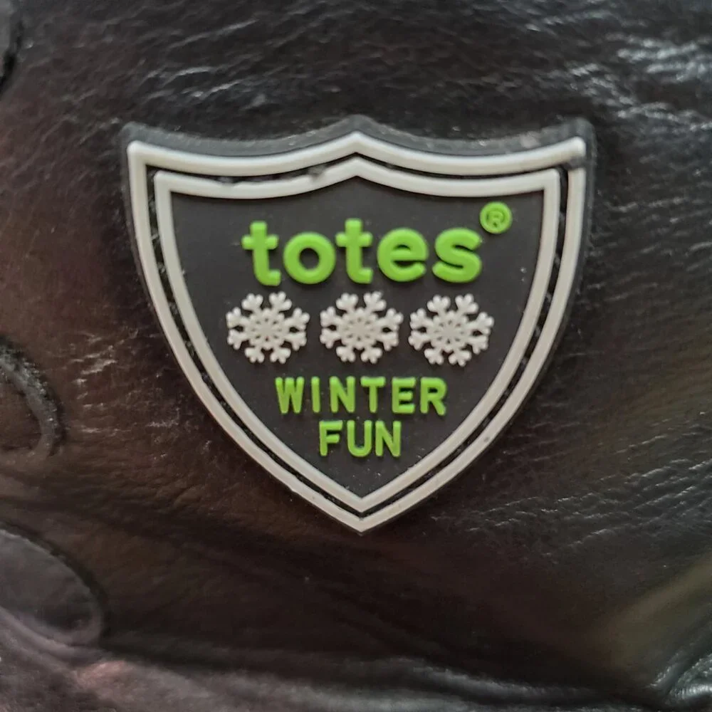 Totes Snow Boots Size 3